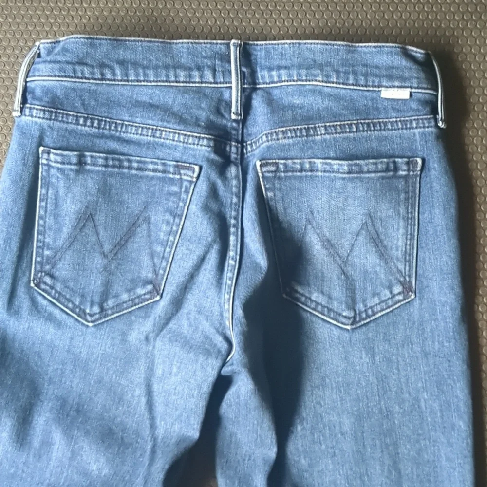 MOTHER The Looked Ankle in River Rule wash size 26. Washed but never worn. - Picture 5 of 5